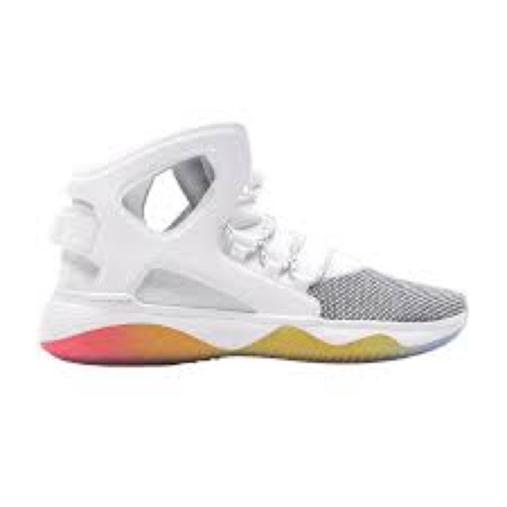 Nike Air Flight Huarache Ultra sneakers 9.5 mens